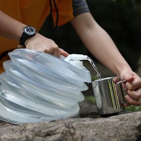 AceCamp Accordion Jerrycans, Collapsible Water Container, Drinking Water Carrier Jug with Spigot, Food Grade PET, Camping, Hiking, Backpacking, Outdoor, Flat Convenient Storage (5 Liter)