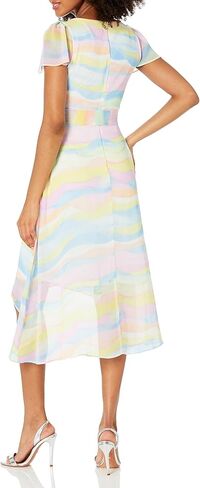 فستان نسائي من DKNY بأكمام قصيرة وحاشية غير متماثلة in Kuwait