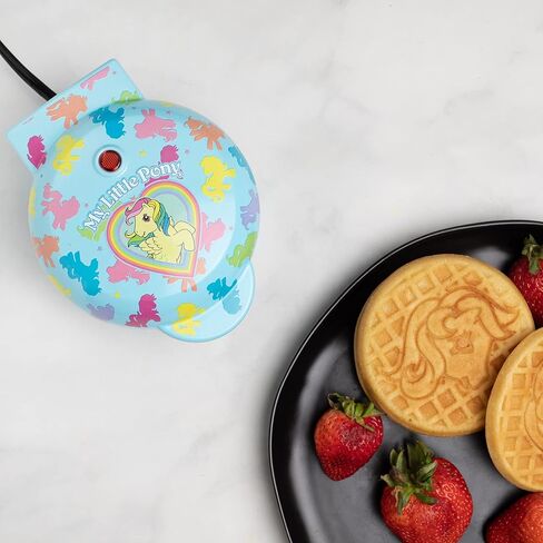 Uncanny Brands Sonic the Hedgehog Mini Waffle Maker - Sega Kitchen Appliance in Saudi Arabia