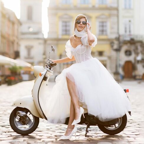 Celbreez أحذية الزفاف البيضاء للنساء الدانتيل الكعوب حذاء زفاف خمر مغلق أشار تو خنجر أحذية عالية الكعب in Kuwait