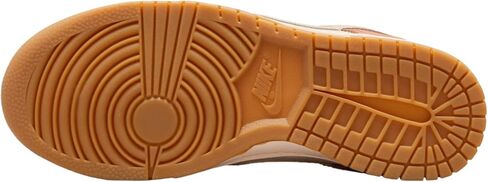 حذاء رياضي للنساء من Nike، ذهبي وأبيض وفضي وأحمر جامعي، 6.5 US in Kuwait