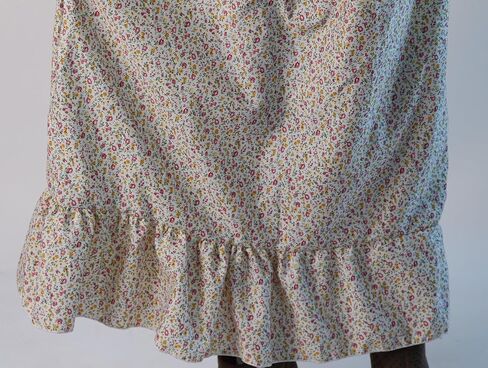 Girls Calico Pioneer Peasant Costume Skirt (Choose Color and Size) in Saudi Arabia