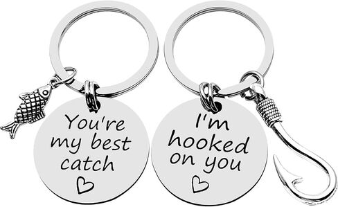 Couple Keychain Set for Boyfriend Girlfriend Husband Wife I'm Hooked on You You're My Best Catch Key Chain for Women men Valentines Day Wedding Christmas Birthday Gift Anniversary Jewelry for Lovers in Saudi Arabia
