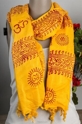وشاح Tribe Azure Large Om وشاح يوجا من مزيج القطن الناعم المطبوع يدويًا بوهو بوهيمي أبيض وأسود وأصفر in Kuwait