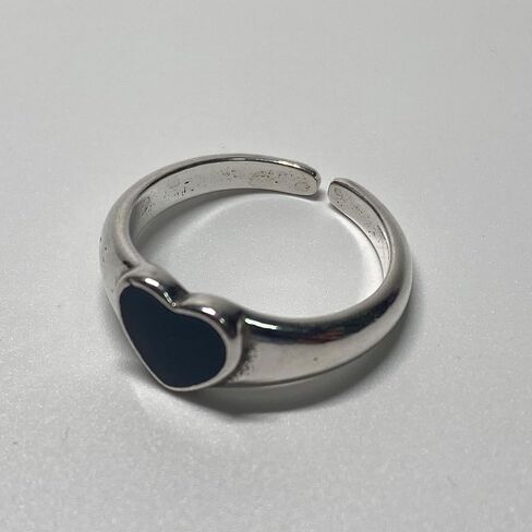 Handmade Vintage 925 Sterling Silver Black Rings for Women/Girl, Adjustable Personalized Jewelry (Black oval shape) in Saudi Arabia