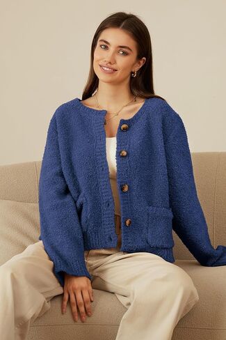 Arach & Cloz 2024 سترة صوفية مفتوحة من الأمام للنساء بأزرار للأسفل موضة الخريف سترة محبوكة لطيفة بأكمام طويلة مع جيوب in Kuwait