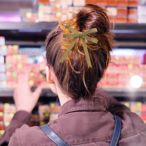 شريط مخملي أحمر لعيد الميلاد مزدوج الوجه 3/8 بوصة × 15 ياردة في 3 شريط قماشي عتيق لشجرة عيد الميلاد لتغليف الهدايا وأكاليل الزهور وحفلات استقبال الأطفال وصنع أقواس تزيين العطلات in Kuwait