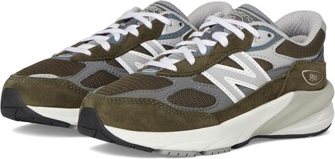 حذاء رياضي برباط من New Balance للجنسين Child FuelCell 990 V6 in Saudi Arabia