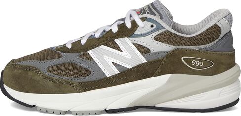 حذاء رياضي برباط من New Balance للجنسين Child FuelCell 990 V6 in Saudi Arabia