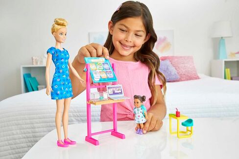 Barbie Teacher Doll (Blonde), Toddler Doll (Brunette), Flip Board, Laptop, Backpack, Toddler Desk, Pet Turtle, For Ages 3 Years Old & Up in Kuwait