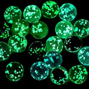 AMOR PRESENT 20 قطعة من الرخام الزجاجي السائبة، 0.63 بوصة من الرخام الزجاجي المتوهج يتوهج في الظلام خرز رخامي بألوان متنوعة للأولاد والبنات هدايا عيد الميلاد in Kuwait