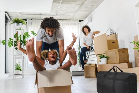 Oversized Duffle Bag Foldable Travel Storage Bag Sports Duffel Bags Luggage Bag Large Storage Bags with Zipper and Handles for Moving Camping Large Items Storage and More (215L Black) in Kuwait