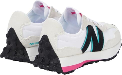 حذاء رياضي نسائي من New Balance 327، رمادي/زيتوني، 8.5 متوسط ​​أمريكي in Kuwait