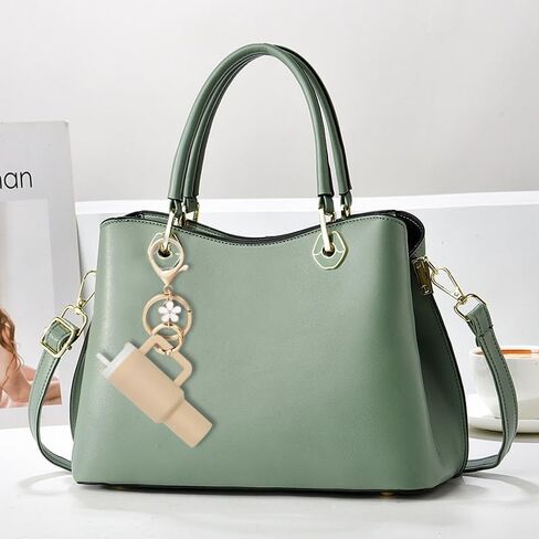 إكسسوارات سلسلة مفاتيح صغيرة لكوب ستانلي، حلية مفاتيح لطيفة على شكل كوب للنساء وحقيبة يد وحقيبة ظهر in Kuwait