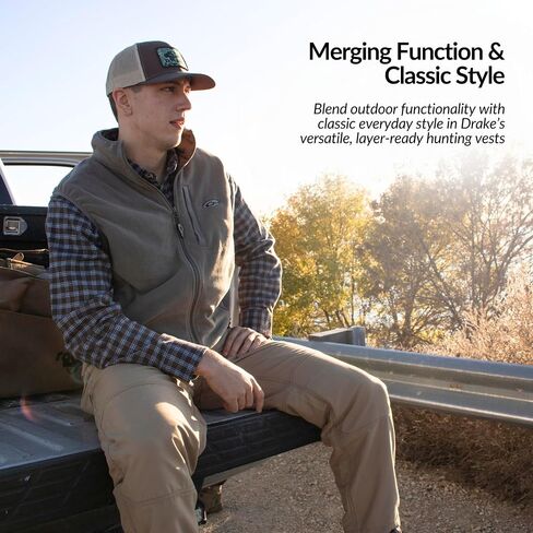 Drake Waterfowl Camp Fleece Vest in Kuwait