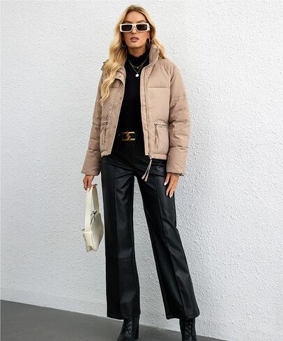 سترة نسائية منتفخة ذات ياقة ثابتة ومعاطف شتوية دافئة منتفخة مبطنة in Kuwait