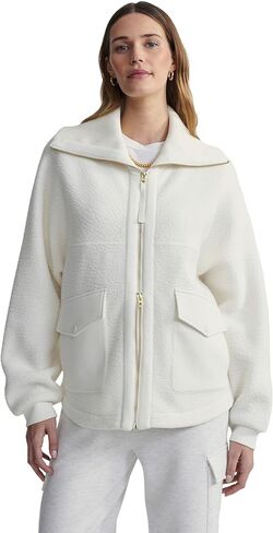 Varley Women's Eleanor Patch Pocket Fleece in Saudi Arabia