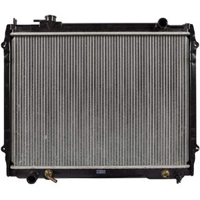 CSF 3154: Radiator Toyota Tacoma 2.4L 2004-1995