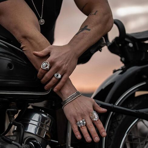 KISS WIFE Silver Punk Hippie Gothic Chunky Ring Set for Men, Size 9-10, Alloy Material, Halloween Jewelry in Saudi Arabia