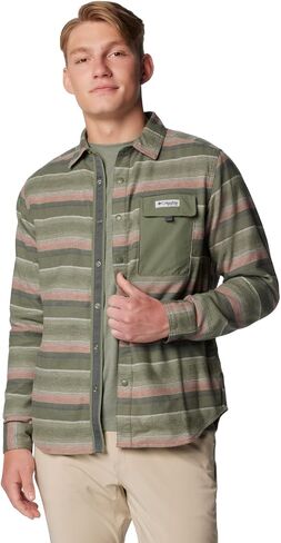 Columbia Men's PFG Uncharted Over Shirt in Saudi Arabia