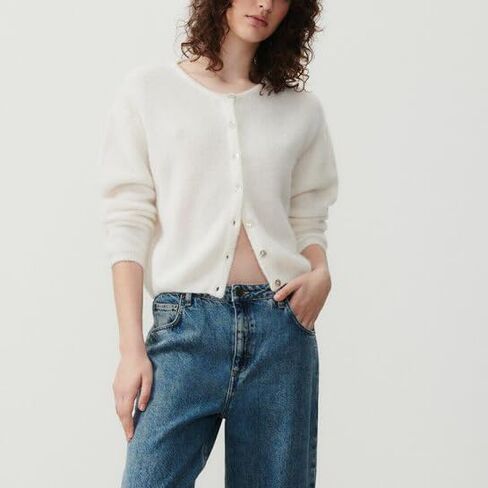 Women's Casual Cardigan Sweater Button Down Crewneck Soft Knit Lightweight Going Out Pullover Tops in Saudi Arabia