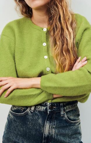 Women's Casual Cardigan Sweater Button Down Crewneck Soft Knit Lightweight Going Out Pullover Tops in Saudi Arabia