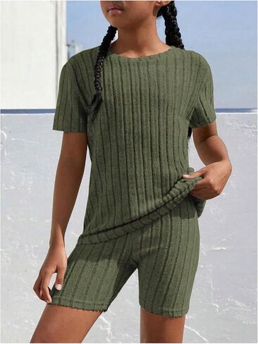WDIRARA Girl's 2 Piece Texture Stripes Short Sleeve Round Neck Clothing Set with Shorts in Saudi Arabia