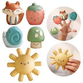 Itzy Ritzy Finger Puppets - Set of 3 Soft Finger Puppets and 1 Water-Squirting Toy