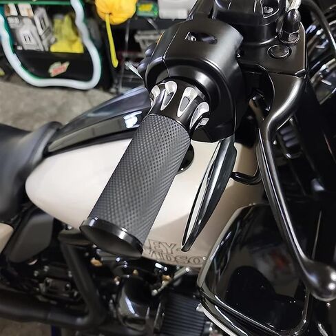 Motorcycle Handlebar Grips 1" Black Street Glide Flhx Handgrip for Harley Davidson Touring Glides Electronic Throttle Grips 2008-2023 CNC Edge Cut in Saudi Arabia