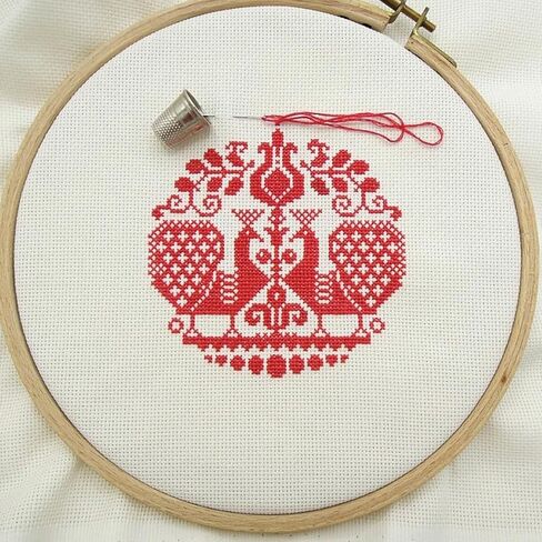 Essentials By Leisure Arts Aida Cloth, 18 Count, 30" x 36", Antique White Cross Stitch Fabric for Embroidery, Cross Stitch, Machine Embroidery and Needle Work in Kuwait