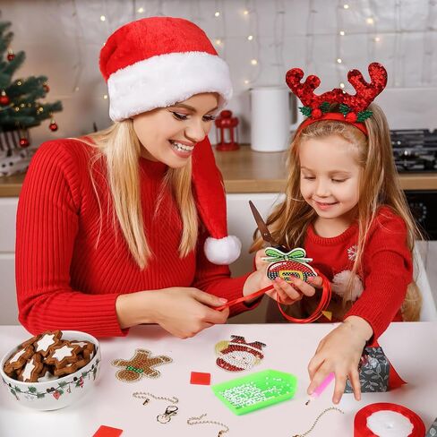 16Pcs Christmas Diamond Art Painting Keychain Kits 5D DIY Diamond Key Chain Hanging Ornaments Christmas Gift Tags Tree Decor Handmade Xmas Diamond Art Pendants for Holiday Festival Wrapping in Saudi Arabia