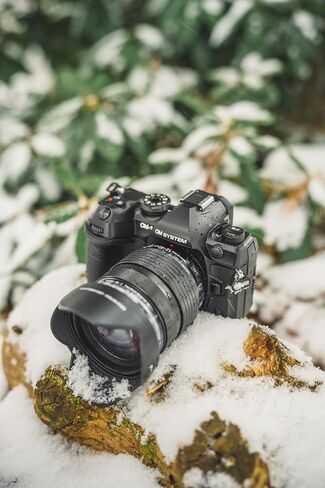 OM SYSTEM Olympus OM-1 Mark II Micro Four Thirds System Camera M.Zuiko Digital ED 12-40mm F2.8 PRO II Lens kit Weather Sealed Design, (US Manufacturer Warranty) | 12-40mm F2.8 PRO Lens kit Weather Sealed Design, (US Manufacturer Warranty) in Saudi Arabia