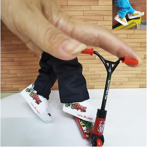 Red Mini Finger Scooter, Cute Mini Skateboards Plastic Finger Skateboards Finger Sport Interactive Photography Props Finger Boards and Finger Bikes （1Pc Random Red） in Saudi Arabia