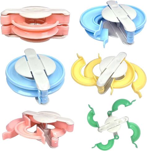 مجموعة صانعة بوم بومس مكونة من 4 أحجام و4 ألوان لمشروع حياكة غزل الصوف DIY وصناعة كرات بوم بومس مختلفة يمكنك صنعها بنفسك in Kuwait