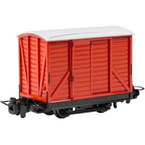 Bachmann Trains - Thomas & Friends™ - Narrow Gauge Box Van - RED - HO Models That Run on N Scale Track