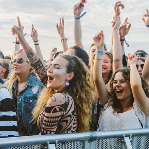 YANCHUN ديسكو الكرة القرط مجموعة مرآة الكرة قلادة 70S ديسكو الزي امرأة زي الملحقات للفتيات in Kuwait