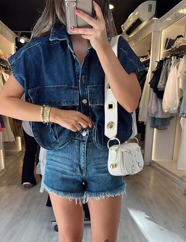 قميص Perbai نسائي قصير بأزرار سفلية صيفي بياقة وبدون أكمام من قماش الدنيم فضفاض مع جيوب in Kuwait