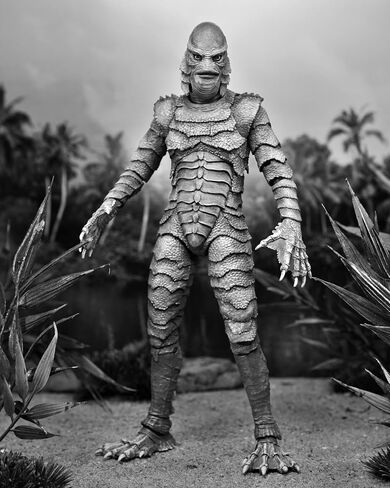NECA - الوحوش العالمية - المخلوق النهائي من The Black Lagoon Af in Saudi Arabia