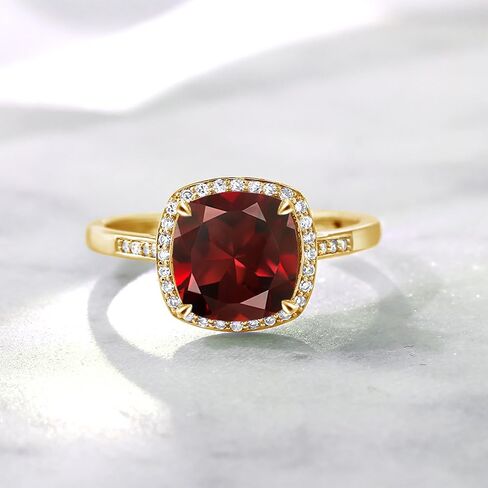 Gem Stone King خاتم خطوبة من الذهب الأصفر عيار 10 قيراط على شكل وسادة 8 مم من الأحجار الكريمة والألماس المميز هالو | خاتم وعد الذكرى السنوية للزفاف للنساء | متوفر بمقاسات 5، 6، 7، 8، 9 in Saudi Arabia