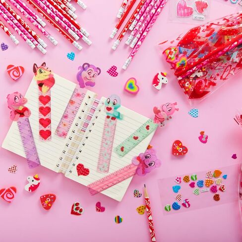 JOYIN 28 حزمة مجموعة قرطاسية عيد الحب متنوعة للأطفال، مع ممحاة ملصقات أقلام الرصاص والمساطر، وجوائز مكافآت العطلات هدية تبادل المدرسة في الفصل الدراسي in Saudi Arabia