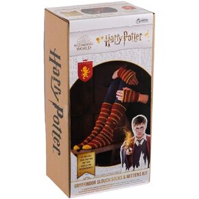 Hero Collector Eaglemoss Hogwarts Gryffindor Slouch Socks and Mittens Knitting Kit | Harry Potter Wizarding World Knitting Kits | Model Replica