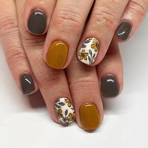 24Pcs Light Brown Press on Nails Medium Fake Nails Almond RIICFDD False Nails with Flower Pattern Designs Artificial Glossy Acrylic Nails Full Cover Fall Stick on Nails for Women and Girls Nail Art