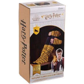 Hero Collector Eaglemoss Hogwarts Hufflepuff Slouch Socks and Mittens Knitting Kit | Harry Potter Wizarding World Knitting Kits | Model Replica