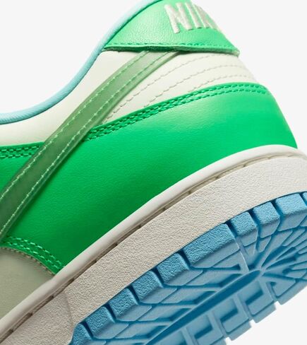 Nike Men's Low-top Sneakers in Saudi Arabia