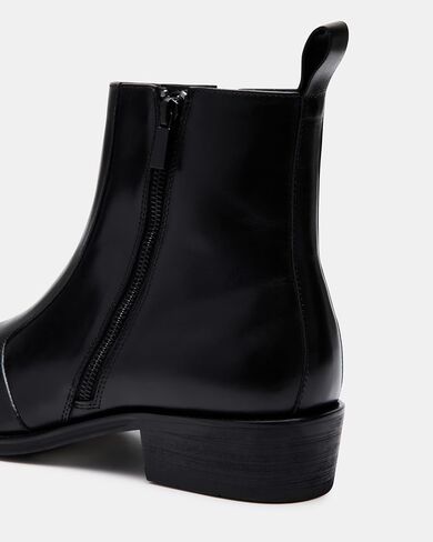 Steve Madden Men's Haynes Ankle Boot in Saudi Arabia