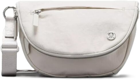 حقيبة لولوليمون طوال الليل 5 لتر (عادية، أوبال أبيض) in Kuwait