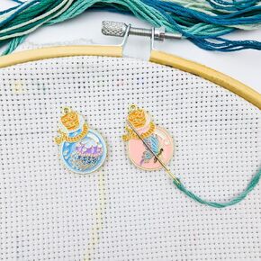 MAGNEECH 2pcs Wishing Bottle Magnetic Needle Minder Set – Secure Cross Stitch and Embroidery, Funny Needle Holders for Your Needles - Ideal for Cross Stitch and Embroidery Supplies