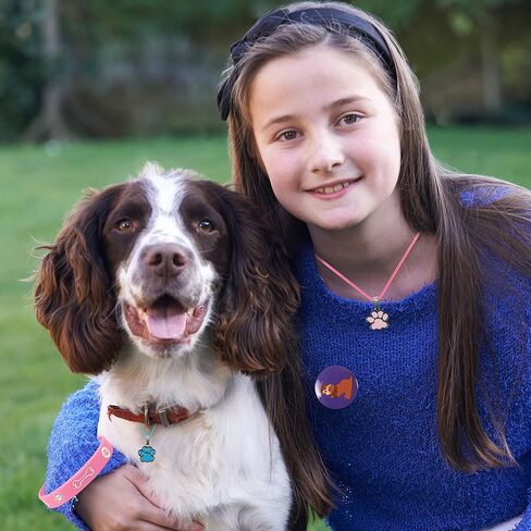 110 قطعة من هدايا حفلات الكلاب والجرو وقلادات الأساور المصنوعة من السيليكون وحقائب الهدايا الجيدة وشارات الأزرار لحفلات أعياد الميلاد وديكورات حفلات استقبال المولود الجديد ومكافآت الفصول الدراسية ومستلزمات موضوعات الكلاب in Kuwait