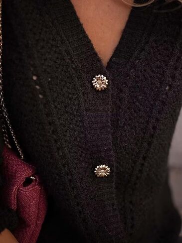 AIMITAG Cropped Cardigan Sweaters for Women Fall Long Sleeve Crochet Knit Shrug Open Front V-Neck Button up Tops in Kuwait