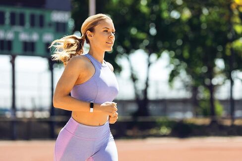 Fitbit Inspire HR Heart Rate and Fitness Tracker, One Size (S and L Bands Included), 1 Count in Saudi Arabia